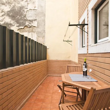 Bmyguest - Sao Bento Garage Lisbon